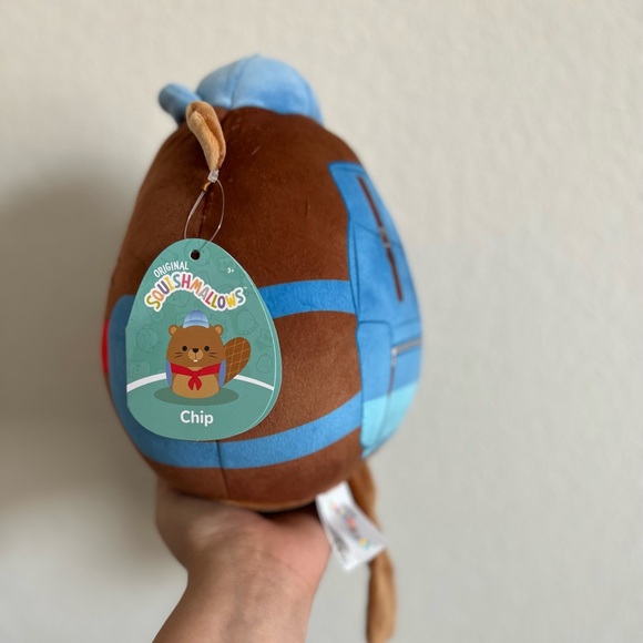 New 8” Chip the Beaver Squishmallows - Picture 4 of 11